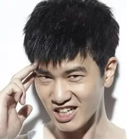 두솽위