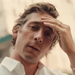 Jeremy Allen White