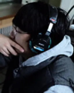 신우용