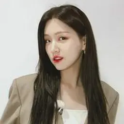 김지은