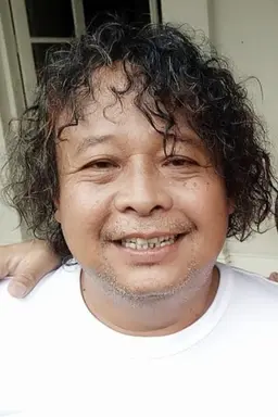 Yadi Timo