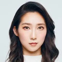 퍼스트 서머 우이카