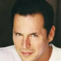 헥터 에차바리아