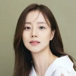 문채원