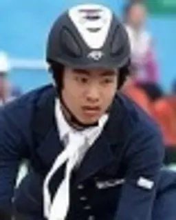 김석