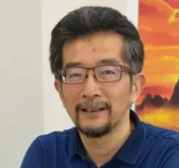 유야마 쿠니히코