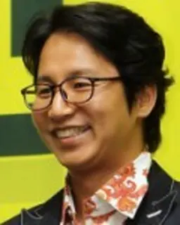 심현섭