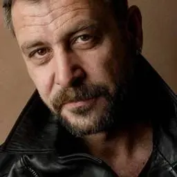 네자트 이슐레르