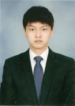 김유준