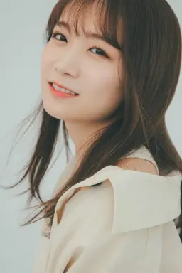 아키모토 마나츠