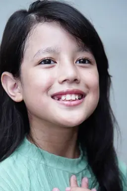 Azkya Mahira