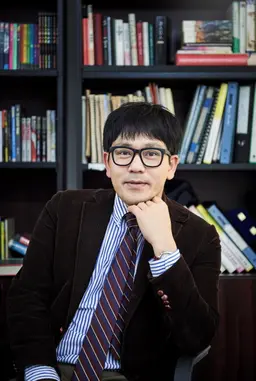 장형윤