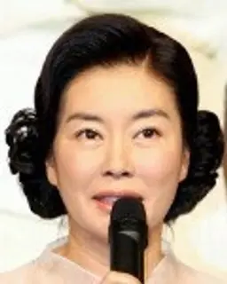 김청