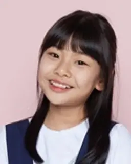 김수안