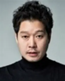 유재명
