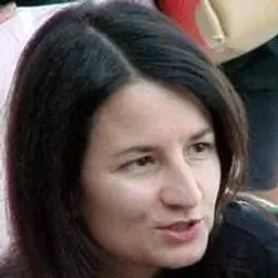 산드라 골드바처