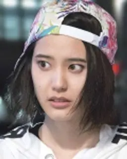 야마자키 히로나