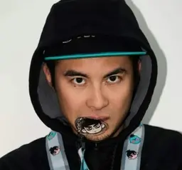 허샤오펑