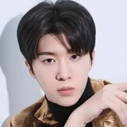 판청청