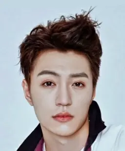 김충