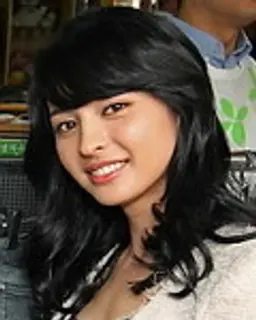 구잘 투르수노바