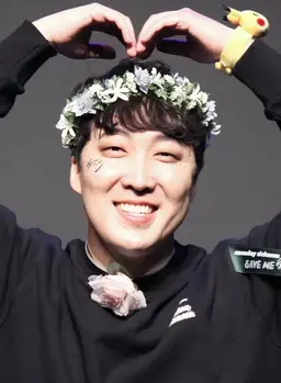 강호철