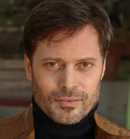 루이스 페르난데즈