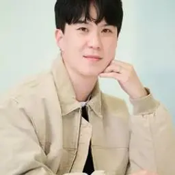 최보필