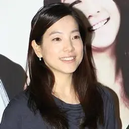 전수아