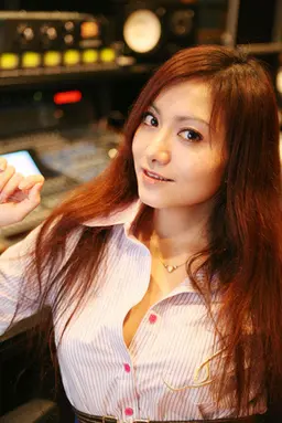 타카하시 치아키
