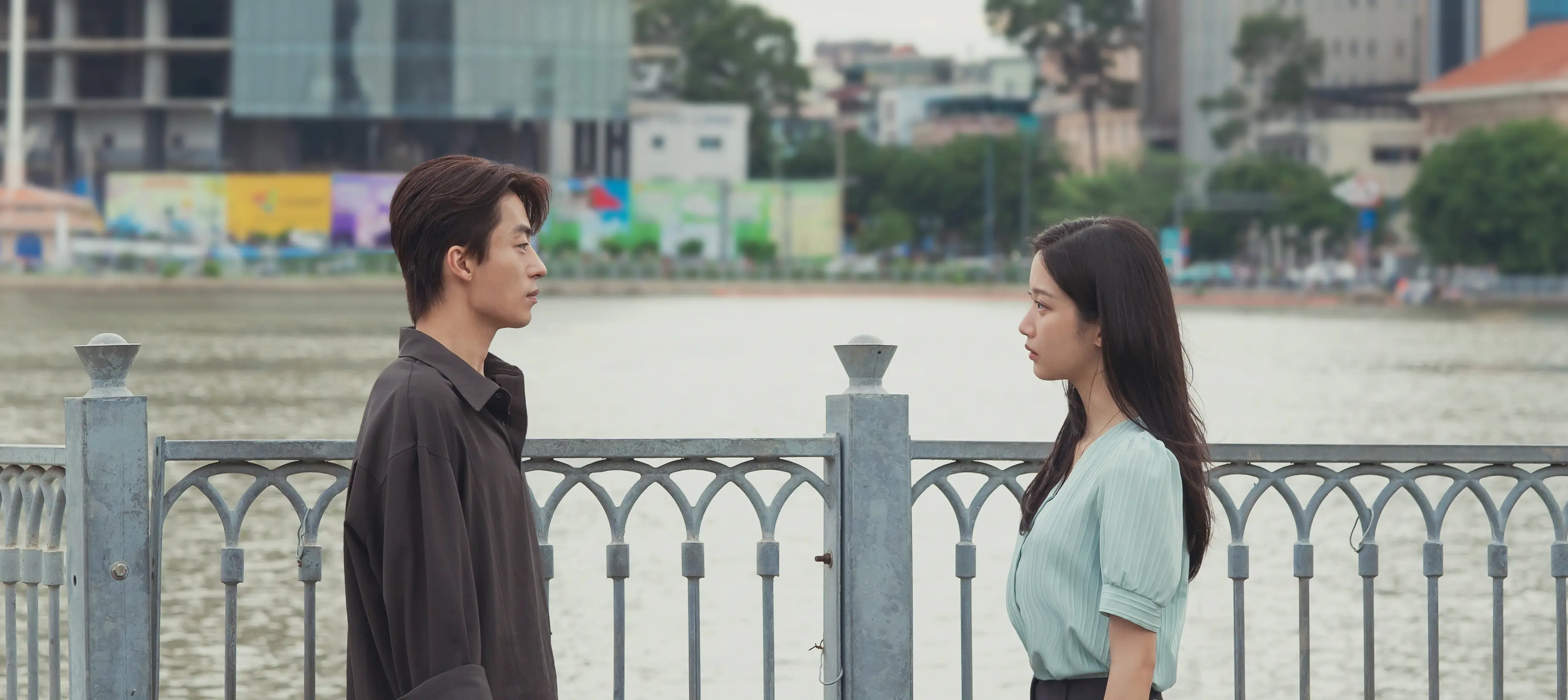 중국영화 원작 구교환 문가영 주연 현실공감연애 영화 <만약에 우리> 정보 출연진 줄거리 결말 포토 관람평 후기 리뷰 예고편 평점 무대인사 먼훗날우리