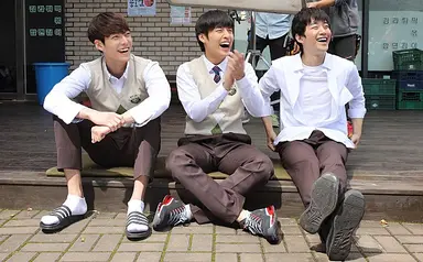 [포토]김우빈, 영화 '스물' 인사 드립니다 - 헤럴드경제