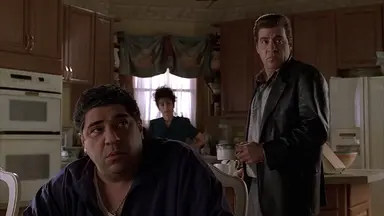 '소프라노스' 제임스 갠돌피니 심장마비로 사망