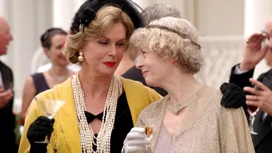 1950년대 손뜨개, 60년대 캠핑카...레트로를 특별히 즐기는 사람들