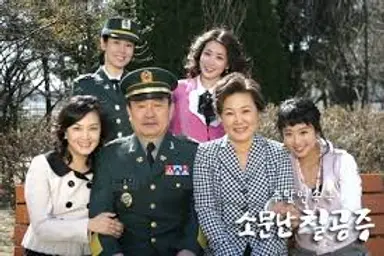 김혜선, "이혼녀 비하논란 등은 현실사회 반영한 것" : 네이트 연예