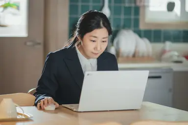 라미란 "출산으로 2년 공백 경험…'잔혹한 인턴'에 공감" | 연합뉴스