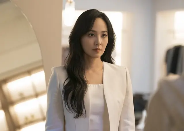 MBN 수목 드라마 퍼스트레이디와 대통령 후보의 아슬아슬한 동행, 1화 줄거리