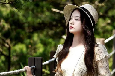 송윤아가 끌려 들어간 '쇼윈도: 여왕의 집' - 머니투데이
