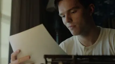 니콜라스 홀트, '호밀밭의 파수꾼' 샐린저 전기영화 출연