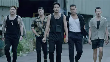 정우성, '상견니' 허광한 만나 손가락 브이…막상막하 훈훈 비주얼 ...