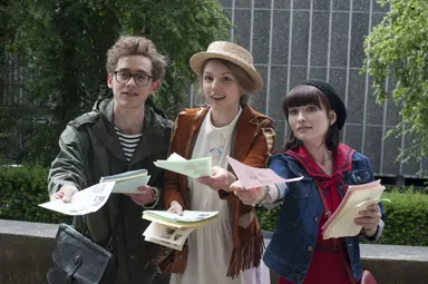 빈티지 주크박스 필름 '갓 헬프 더 걸' 메인예고편 공개 : 네이트 연예