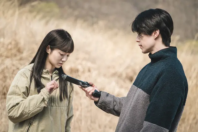 킬러들의 쇼핑몰 2화 줄거리 사실은 다정한 삼촌 이동욱 안세빈