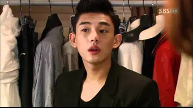 [스타일] '패션왕' 유아인 스타일 총정리 “드라마 혹평 뒤에 유간지 남다 ...