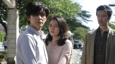 [새영화] '산책하는 침략자' 메인 예고편