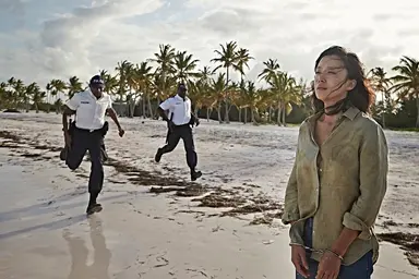 '집으로 가는 길' 전도연 "실제 살인범과 촬영, 무서웠다" - 머니투데이