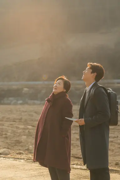 신민아·김해숙의 값진 '50만'…'3일의 휴가'가 전한 온기
