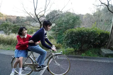 '귀를 기울이면' 최종 포스터 공개…19일 개봉 : 네이트 연예