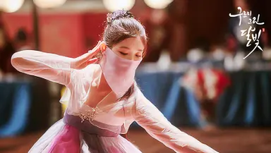 박보검, '구르미 그린 달빛' 김유정→진영과 여전한 우정…'훈훈' 비주얼 ...