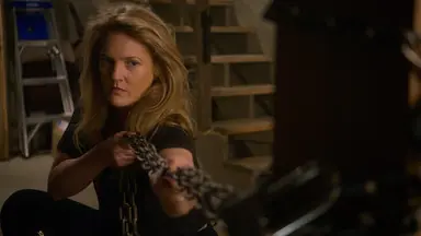 드류 베리모어의 좀비 호러 코미디 '산타클라리타 다이어트2' 오늘 공개 ...