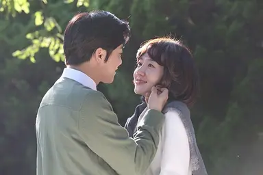 영화 '시간이탈자'의 조정석-임수정-이진욱 | 연합뉴스